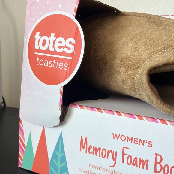 Totes Toasties Memory Foam slippers - Picture 4 of 5